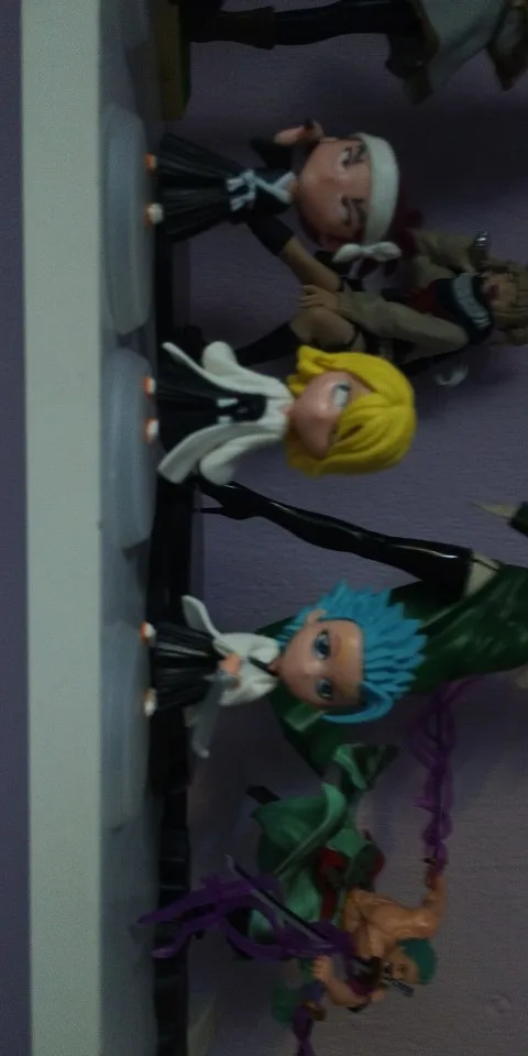 Foto de un comprador: Juego de seis mini figuras de Bleach con sus bases
