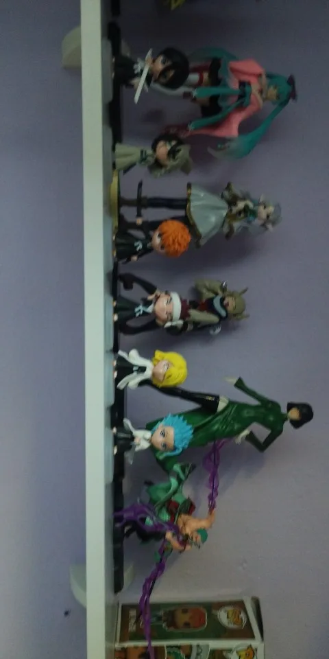 Foto de un comprador: Juego de seis mini figuras de Bleach con sus bases