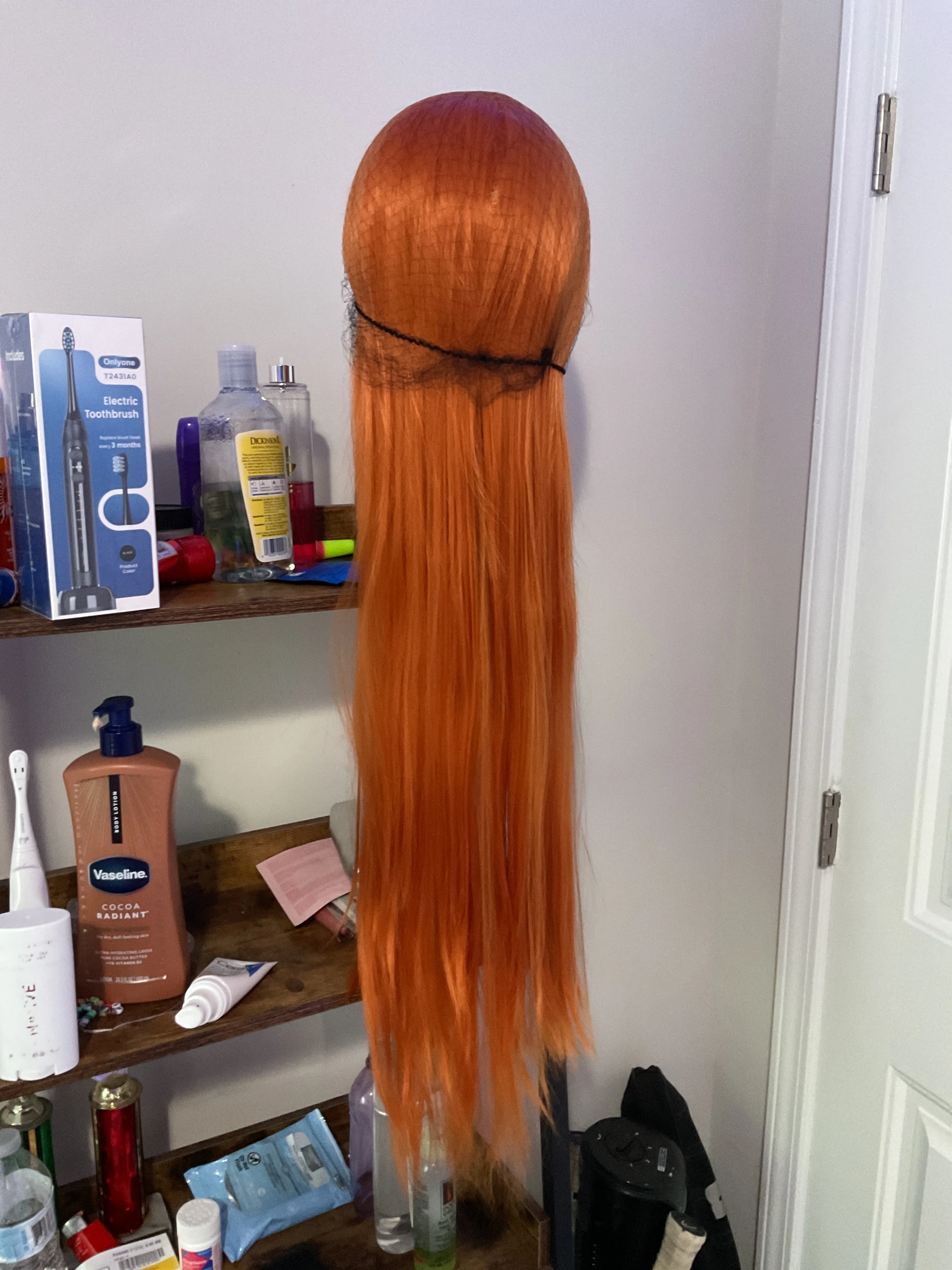 Foto de un comprador: Peluca naranja larga de Orihime para tu cosplay de Bleach