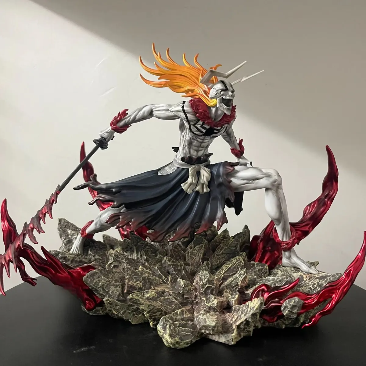 Bleach Ichigo figura de acción hueca 23cm, Getsuga Tensho – cuerno hueco