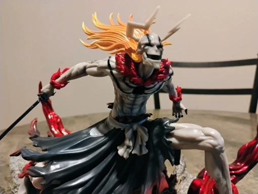 Foto de un comprador: Figura de Ichigo Hollow de Bleach de 23 cm para exhibir