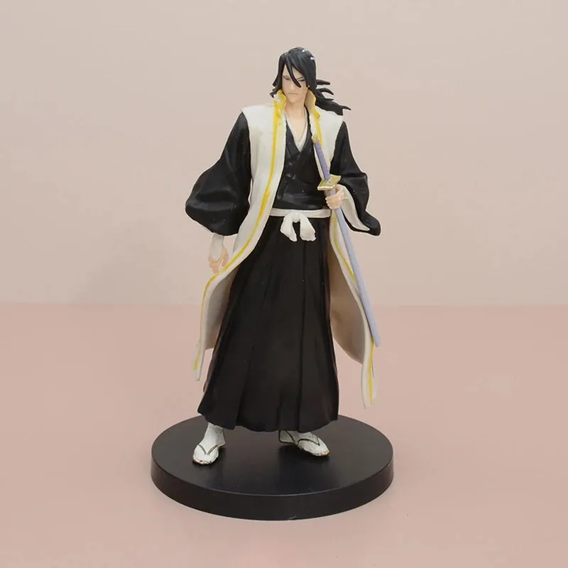 Figuras de Rukia, Byakuya y Yamamoto para tu colección – Acomoda la base