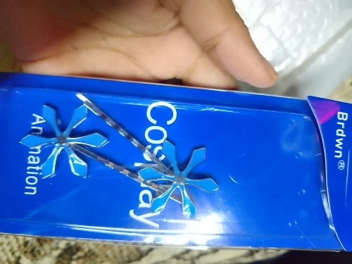Foto de un comprador: Horquillas metálicas de Orihime para completar tu cosplay