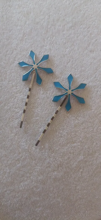 Foto de un comprador: Horquillas metálicas de Orihime para completar tu cosplay