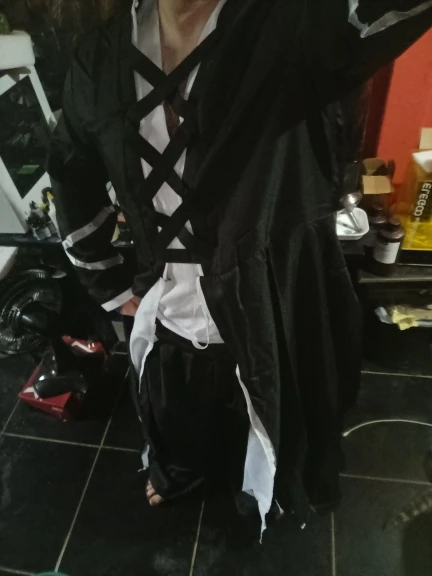 Foto de un comprador: Disfraz de Anime Bleach de Kurosaki Ichigo para cosplay