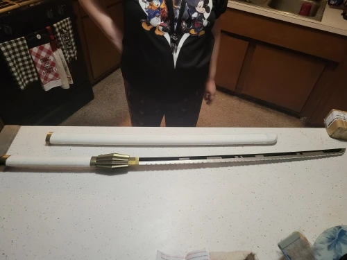 Foto de un comprador: Espada katana de madera de 110 cm para cosplay de Bleach