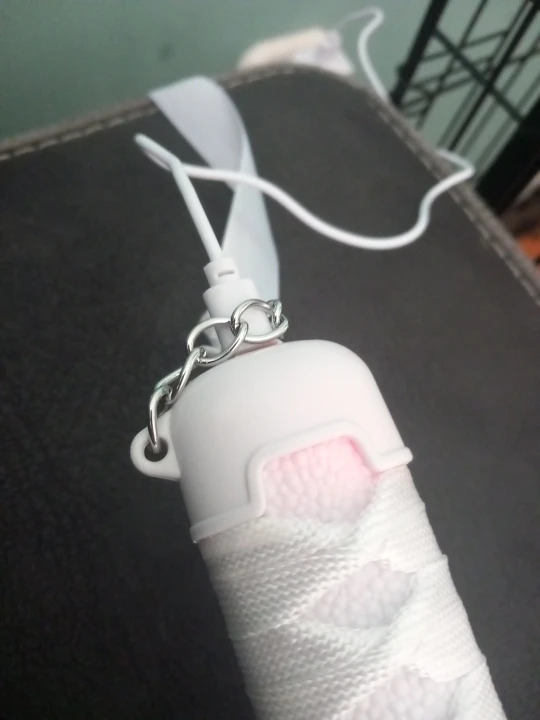 Foto de un comprador: Espada de cosplay de Rukia con luz y vapor decorativo