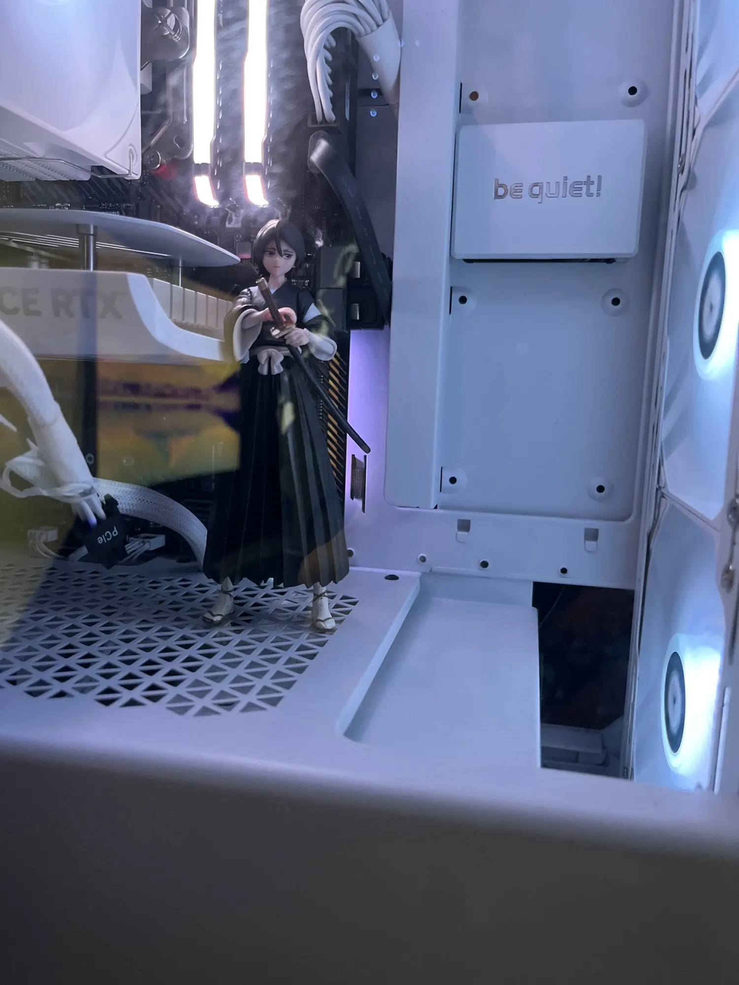 Foto de un comprador: Figura de acción de Zaraki Kenpachi de PVC de 18,5 cm