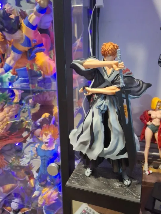 Foto de un comprador: Figura de Ichigo de Bleach de 35 cm con dos espadas