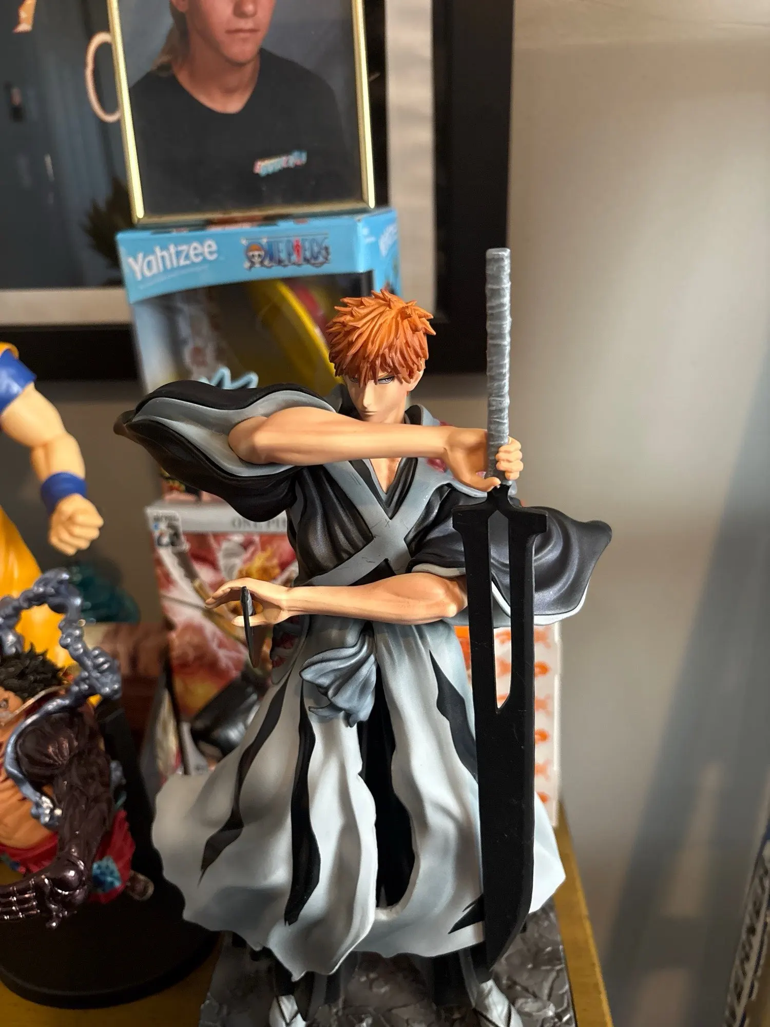 Foto de un comprador: Figura de Ichigo de Bleach de 35 cm con dos espadas