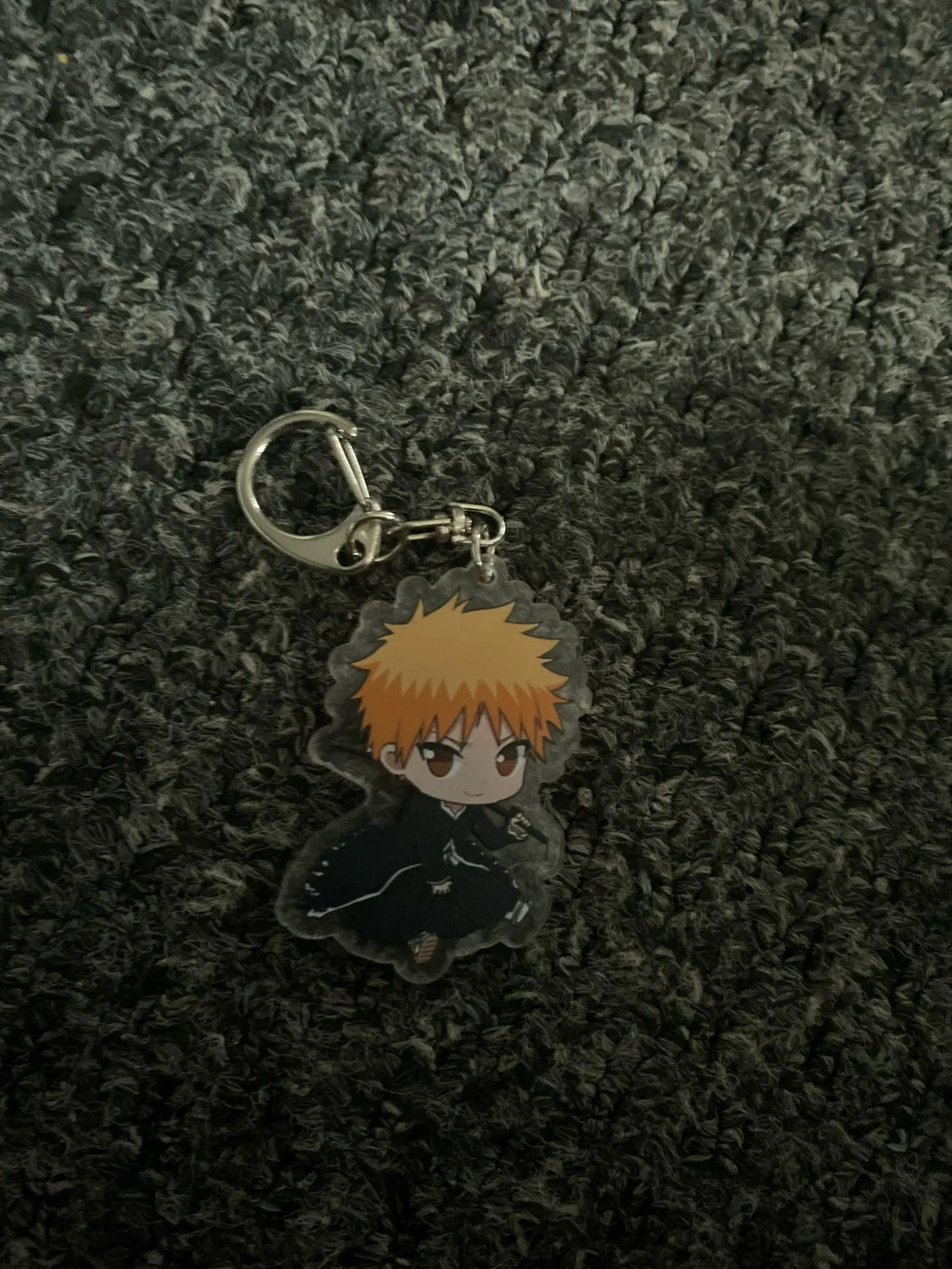 Foto de un comprador: Llavero de Bleach con personajes chibi de acrílico
